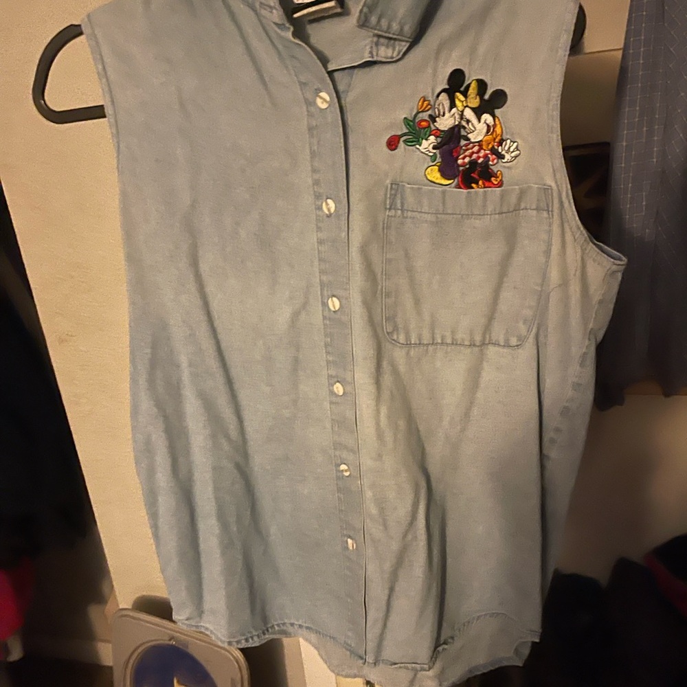 Mickey Unlimited Vintage 90's White Sleeveless Top Women's Medium.